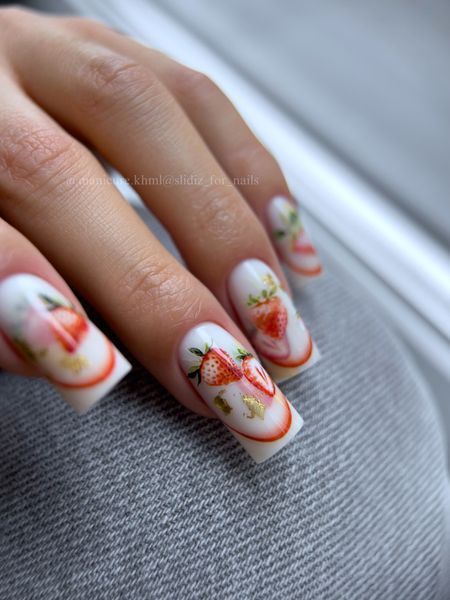 Слайдер без зайвої плівки / No need to cut / френч, полуниця NC003 фото